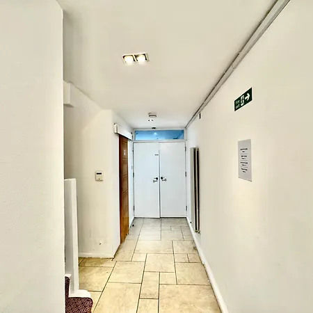 The Vallance House London Exterior photo