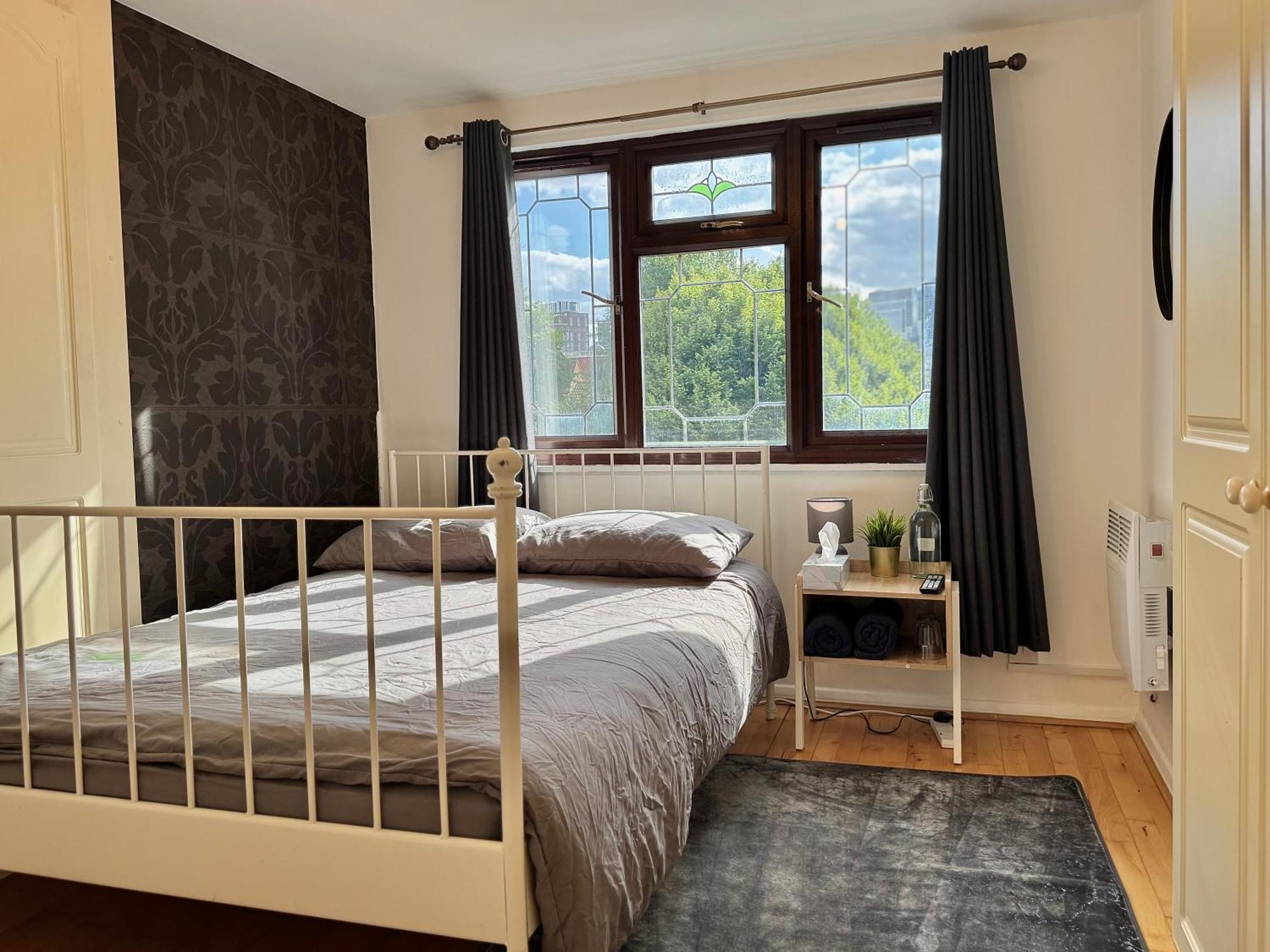 Проживание в семье The Vallance House